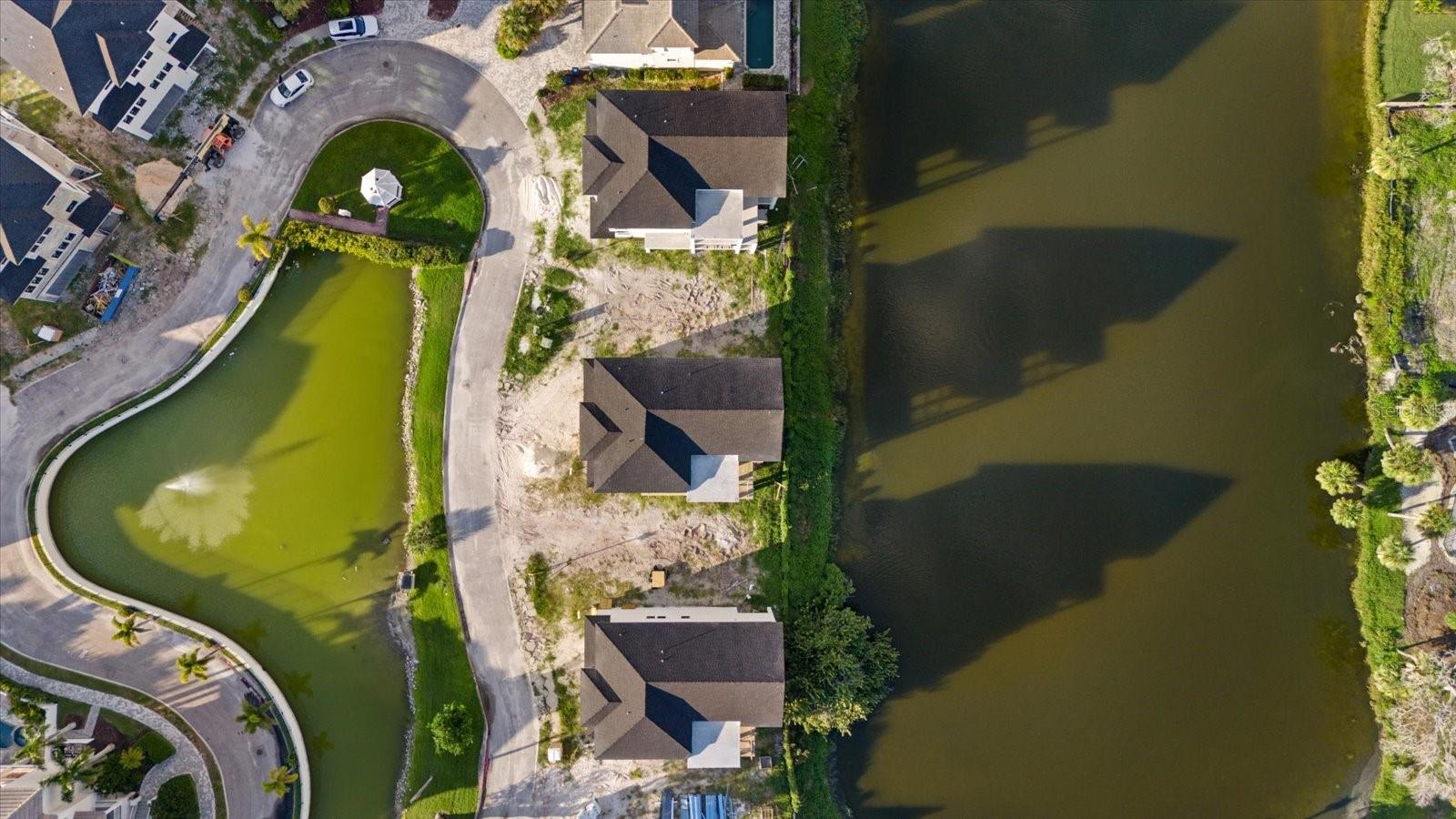 CORONAS PARK - Residential