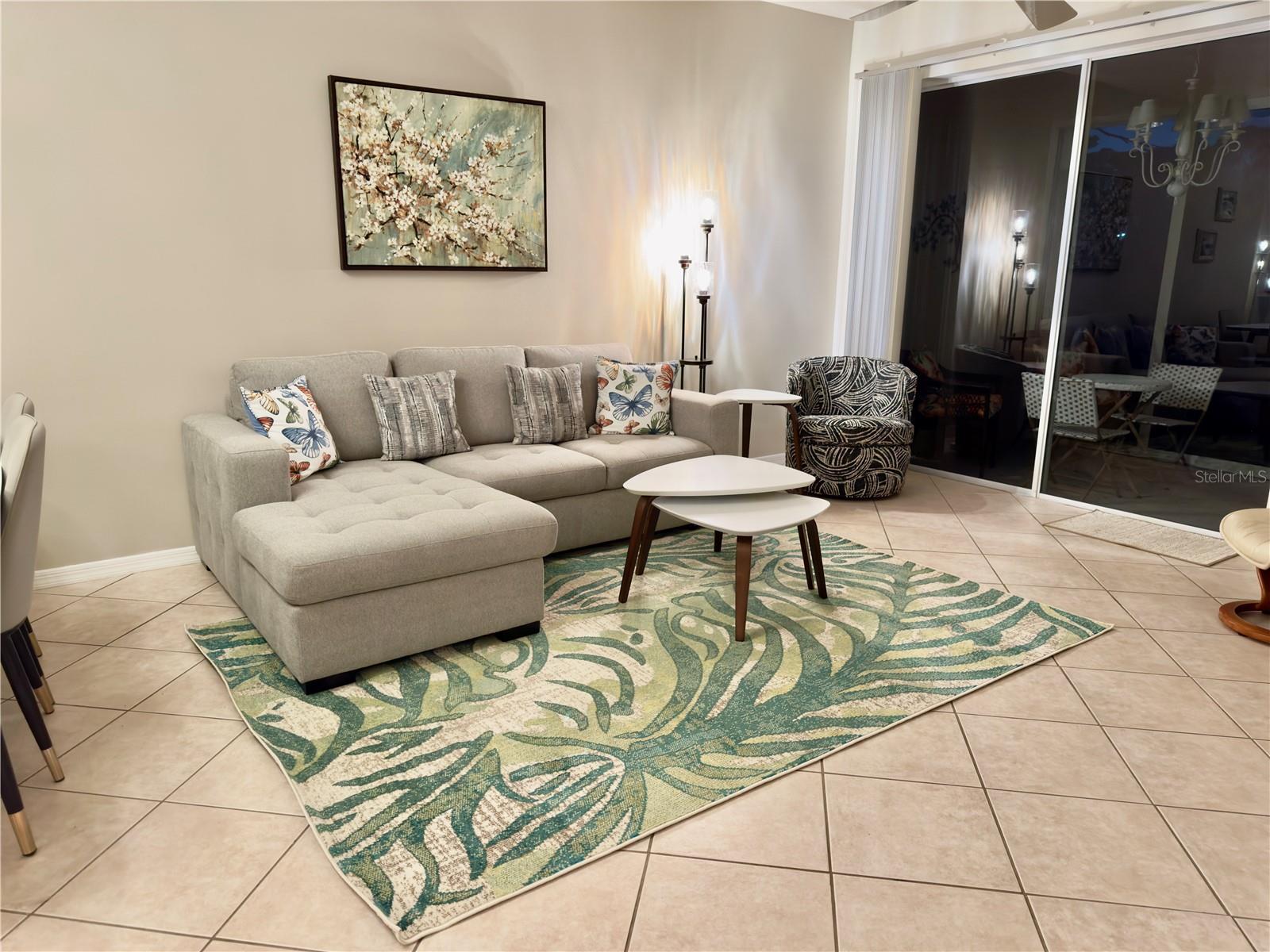 PINESTONE AT PALMER RANCH - Residential Lease