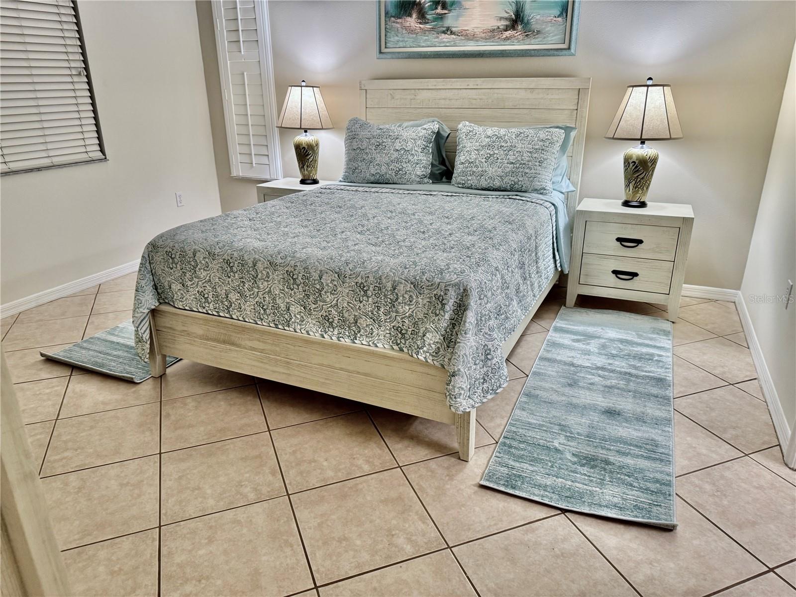 PINESTONE AT PALMER RANCH - Residential Lease