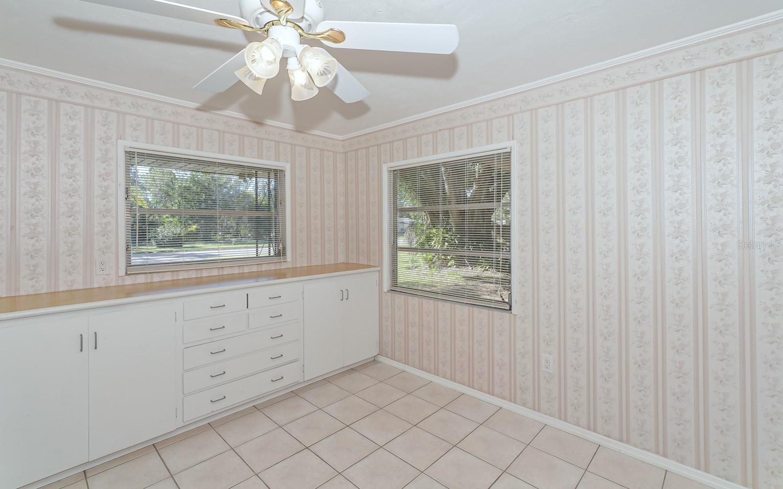 RINGLING BLVD SUB - Residential