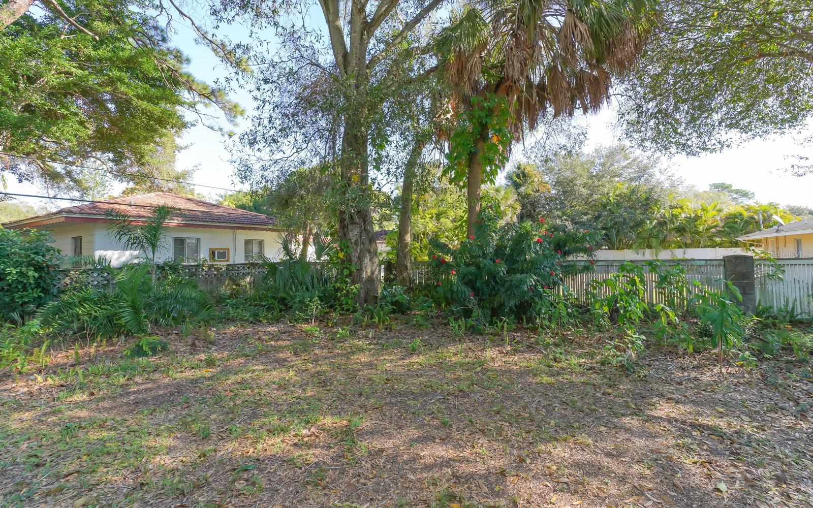 RINGLING BLVD SUB - Residential