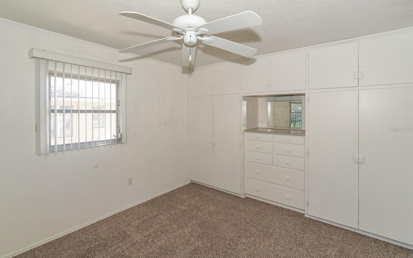 RINGLING BLVD SUB - Residential