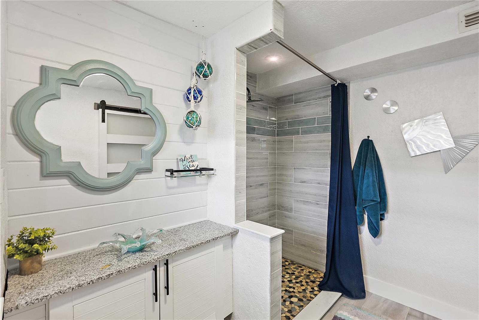 REDINGTON BEACH HOMES 6TH ADD - Residential