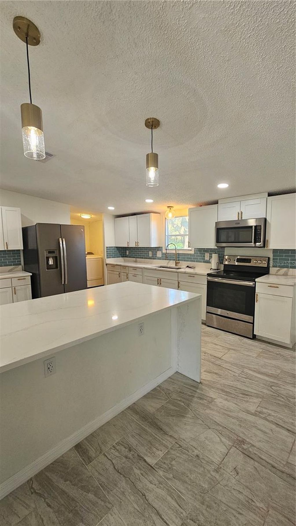 Photo of 12208 Glenhill Drive, Riverview, FL 33569 (MLS # TB8433506)