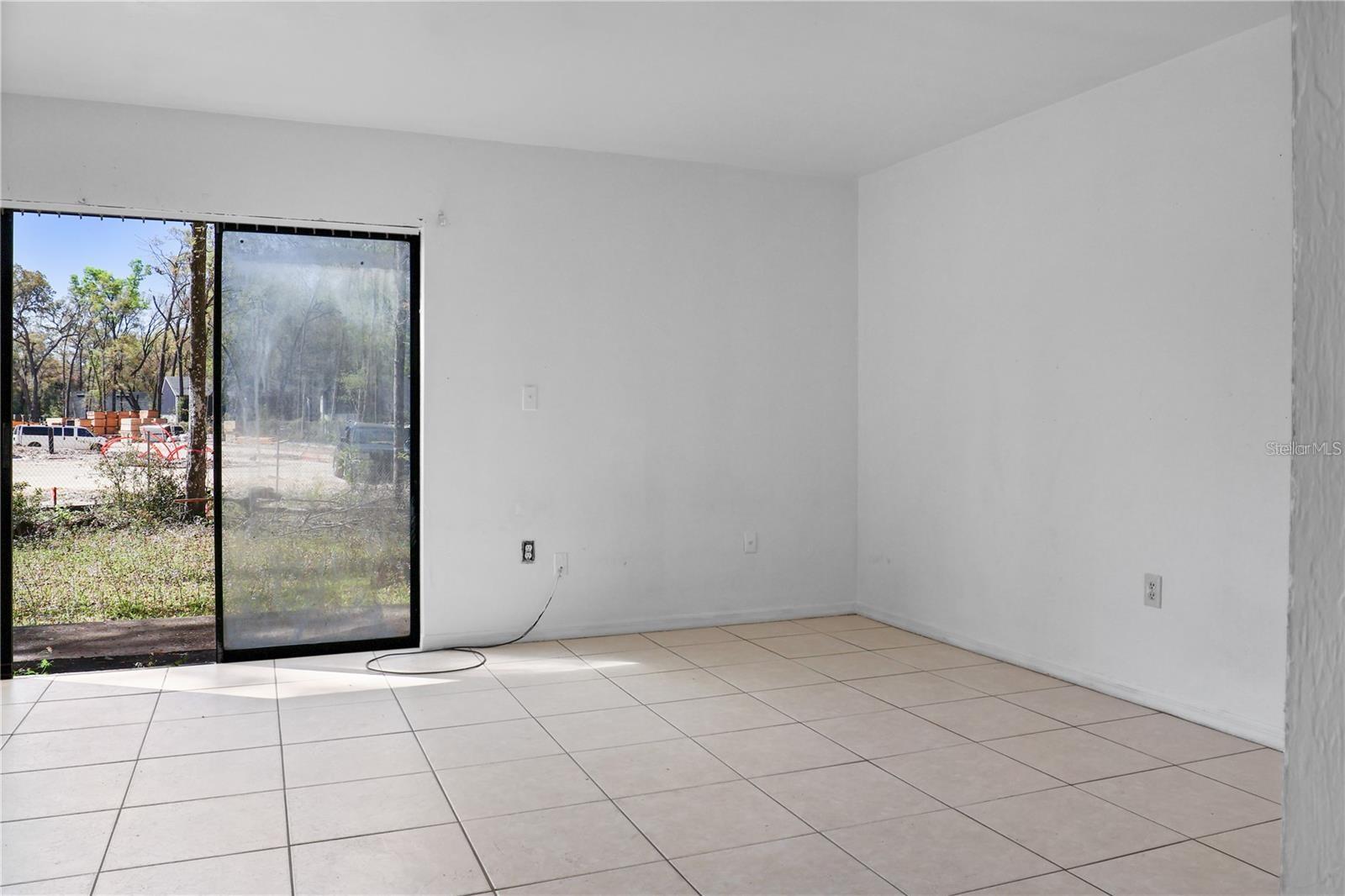 SUGARFOOT OAKS - Residential Income