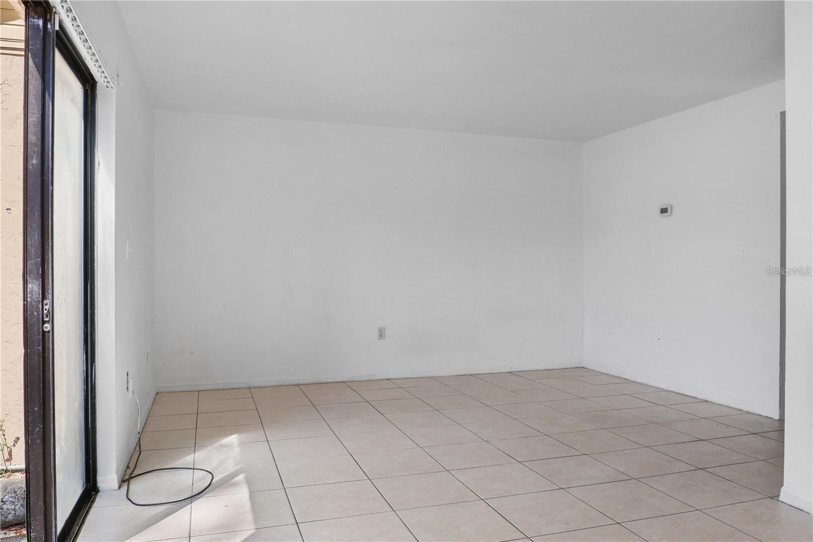 SUGARFOOT OAKS - Residential Income