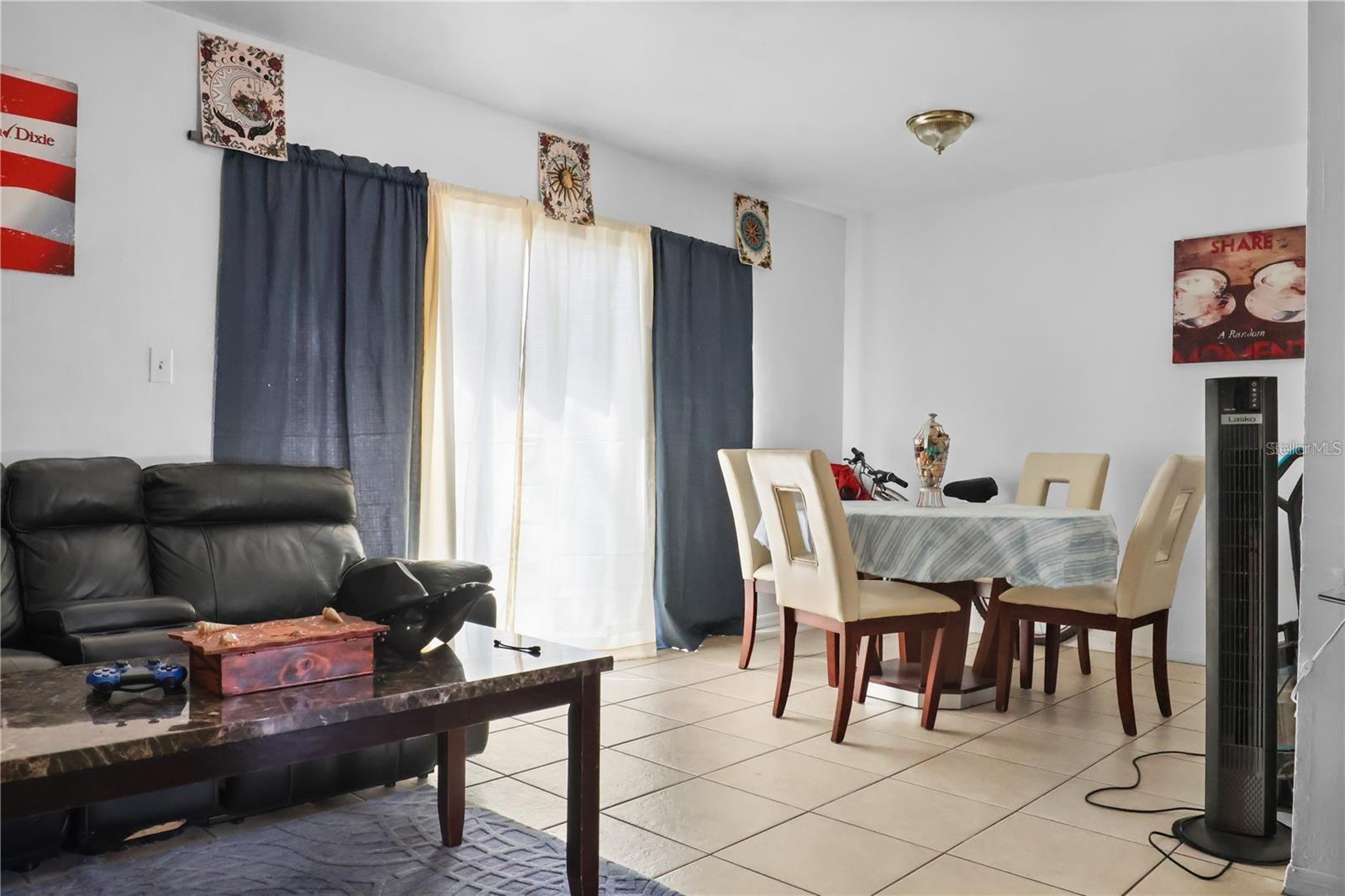 SUGARFOOT OAKS - Residential Income