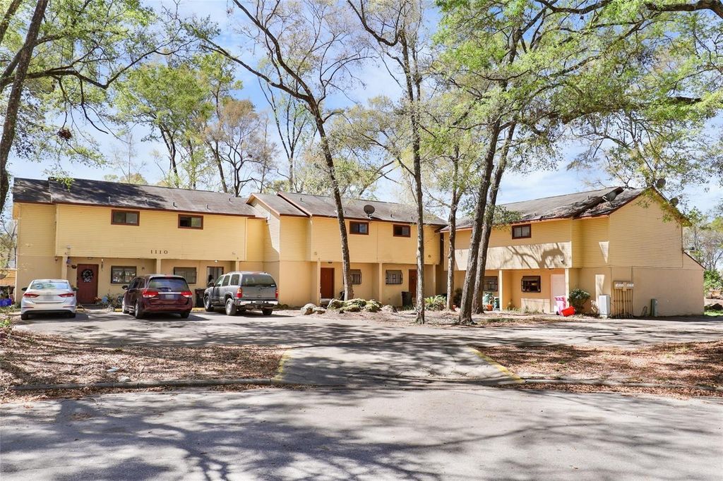 Photo of 1110 SW 62nd Terrace, Gainesville, FL 32607 (MLS # FC313532)