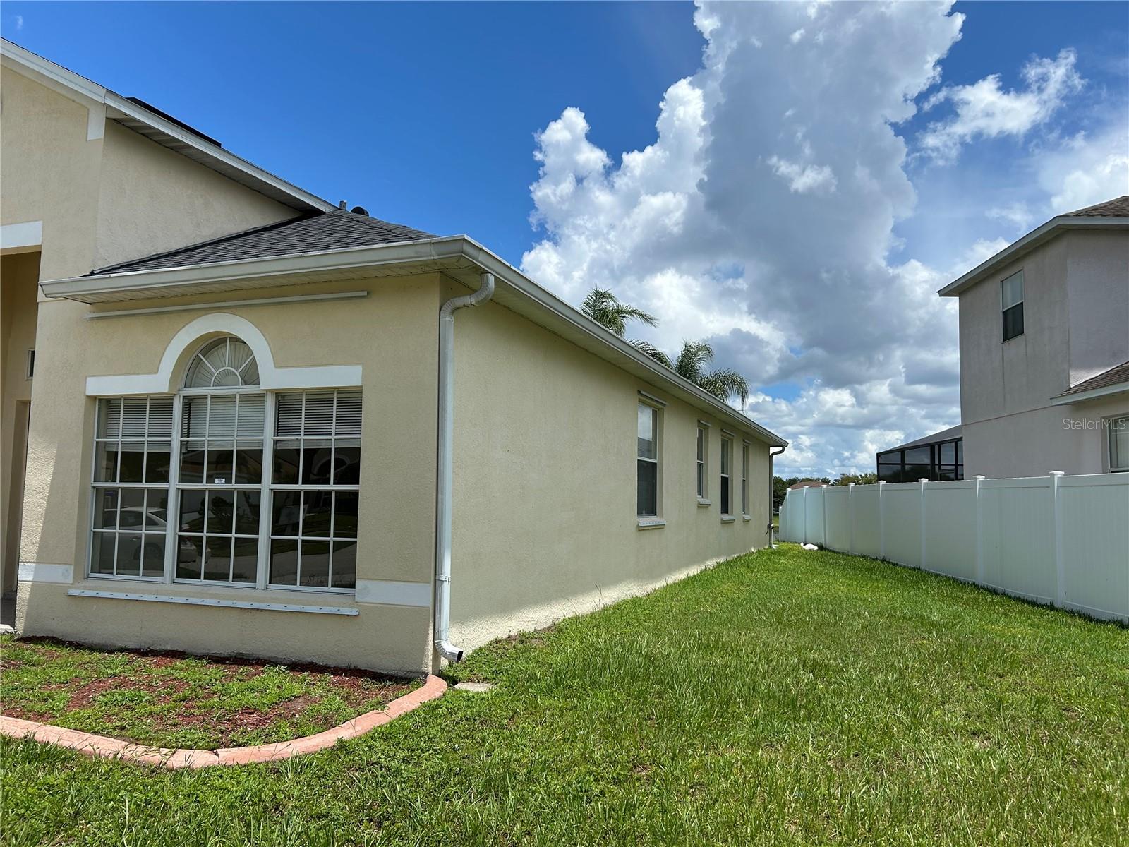 2149 MALLARD CREEK CIRCLE