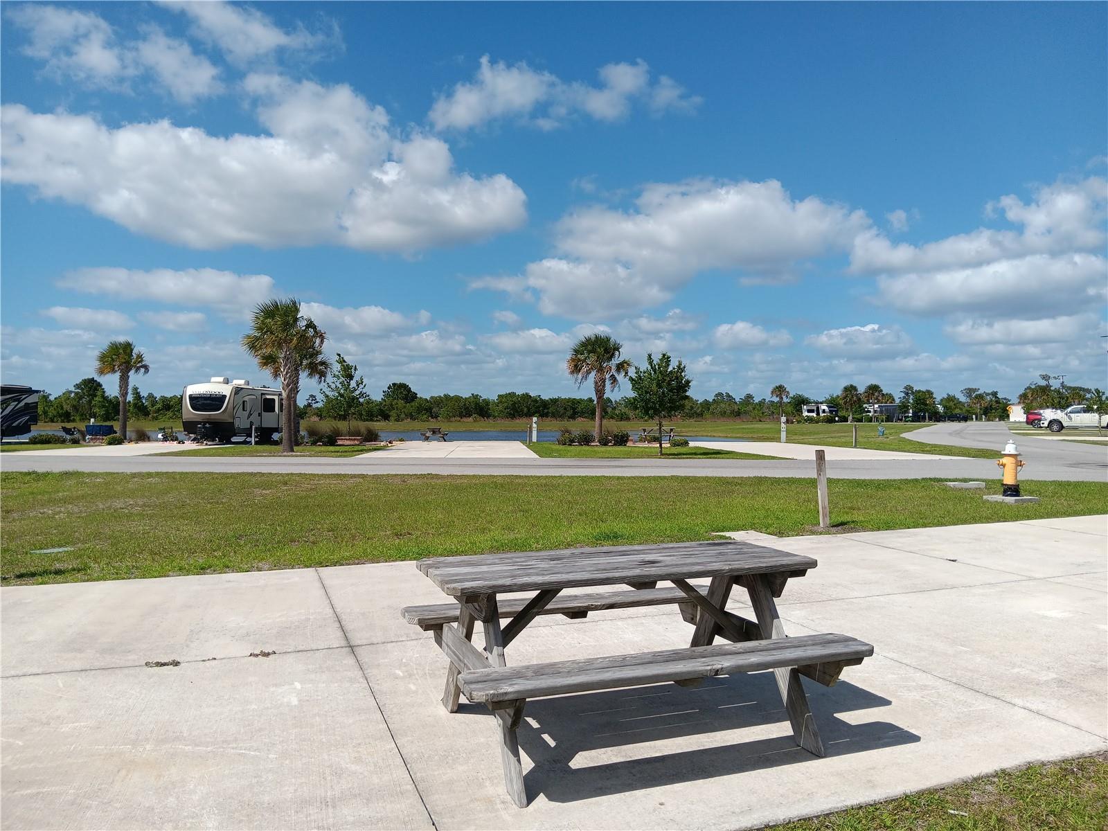 RESORT AT CANOPY OAKS - Land