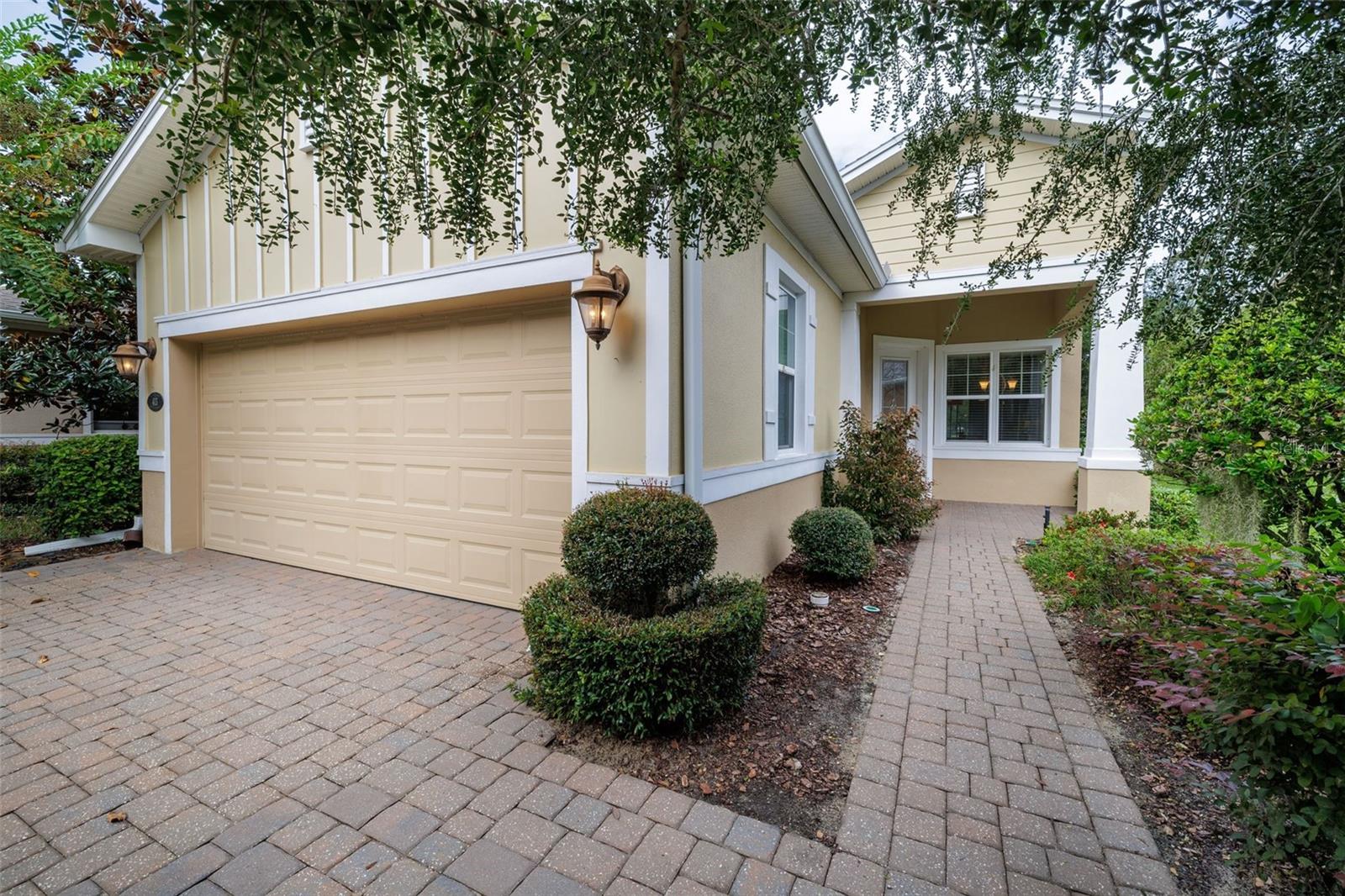 413 CYPRESS HILLS WAY