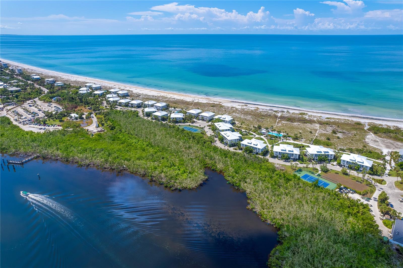 BEACH VILLAS BLDG 35 - Residential