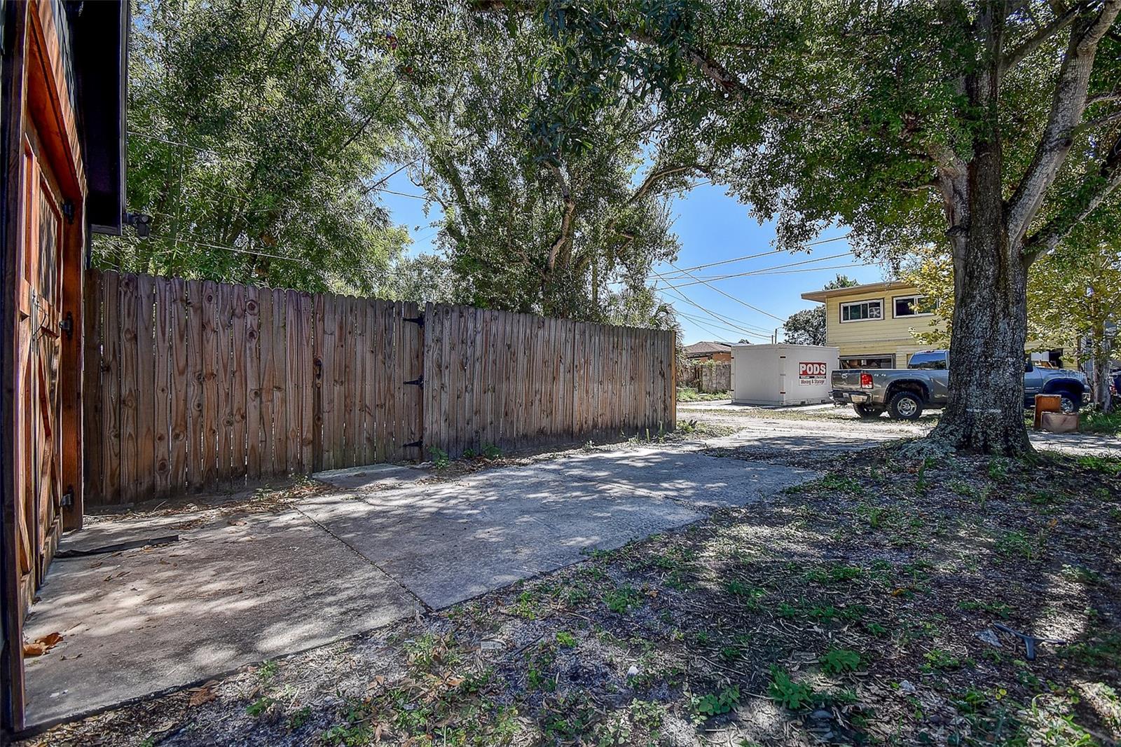 HALLS CENTRAL AVE 3 - Residential