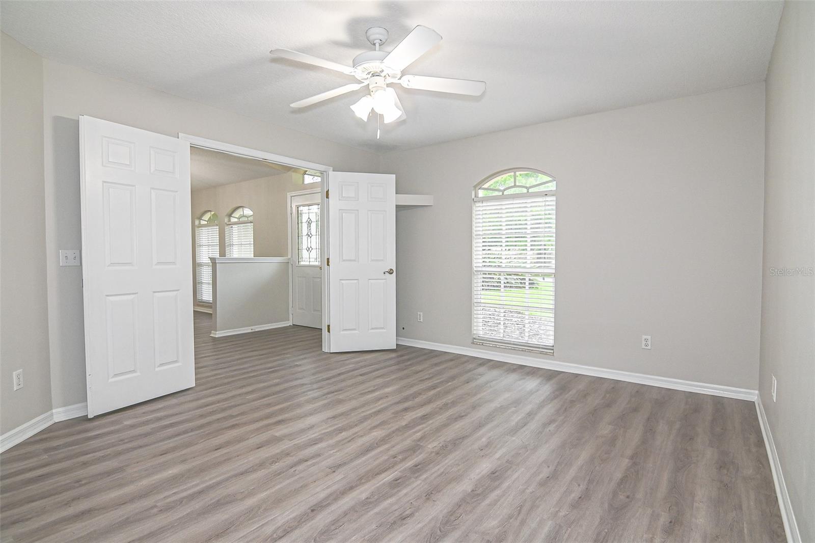 REFLECTIONS JULIANA - Residential