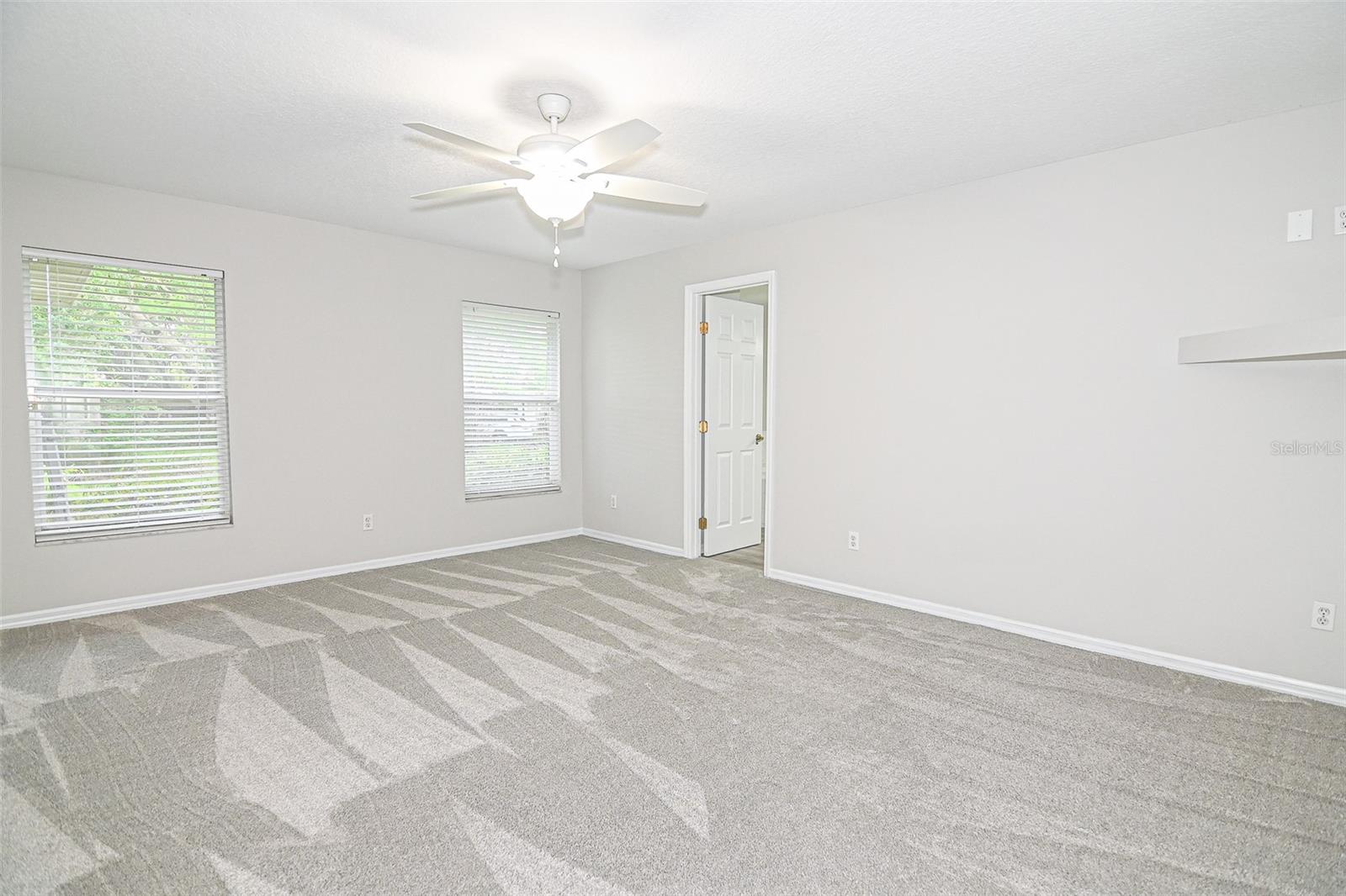 REFLECTIONS JULIANA - Residential