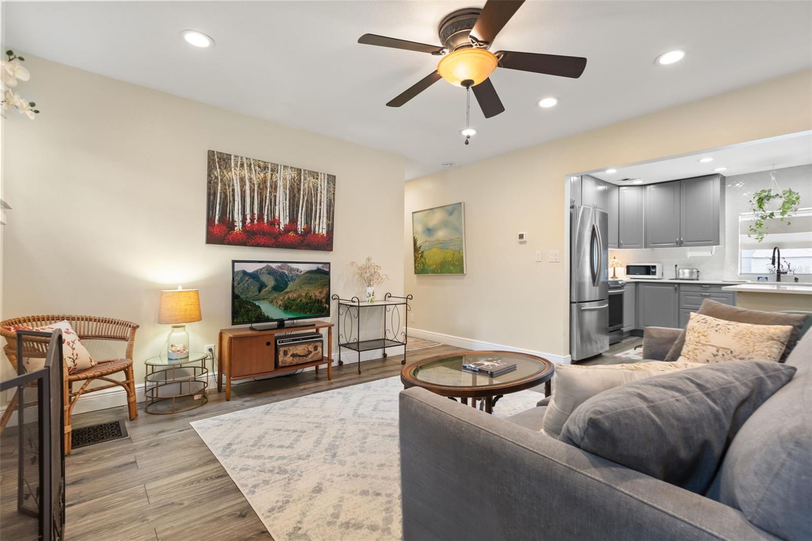1213 NOBLE PLACE