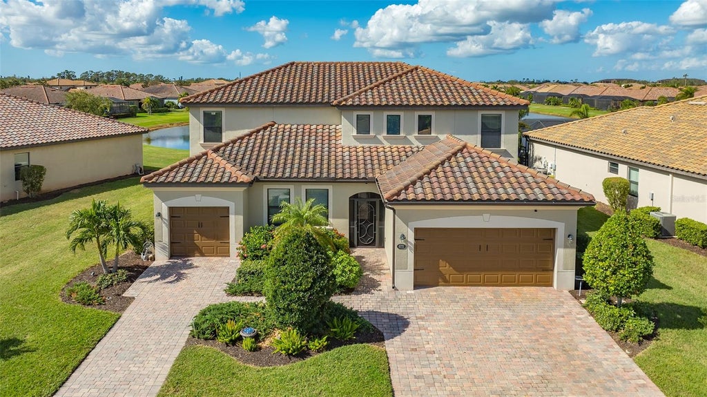 Photo of 6771 Wild Lake Terrace, Bradenton, FL 34212 (MLS # A4707002)
