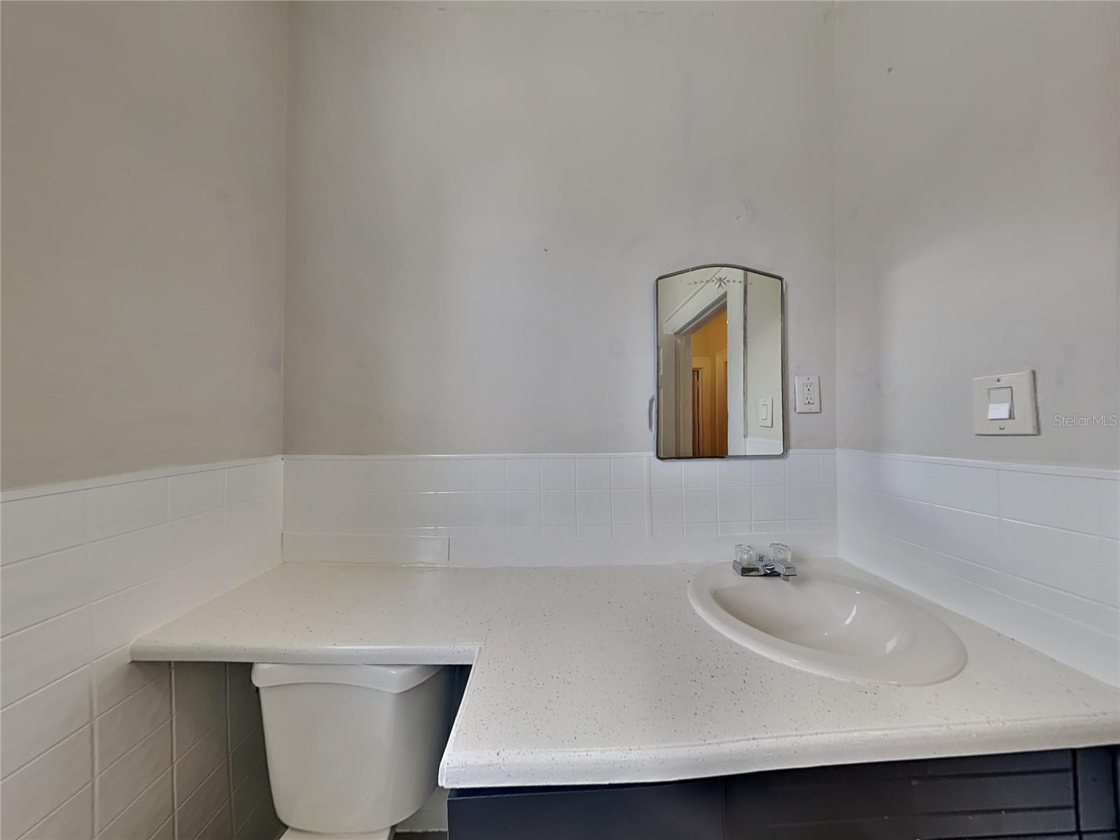 HUGHEY HEIGHTS - Residential Lease