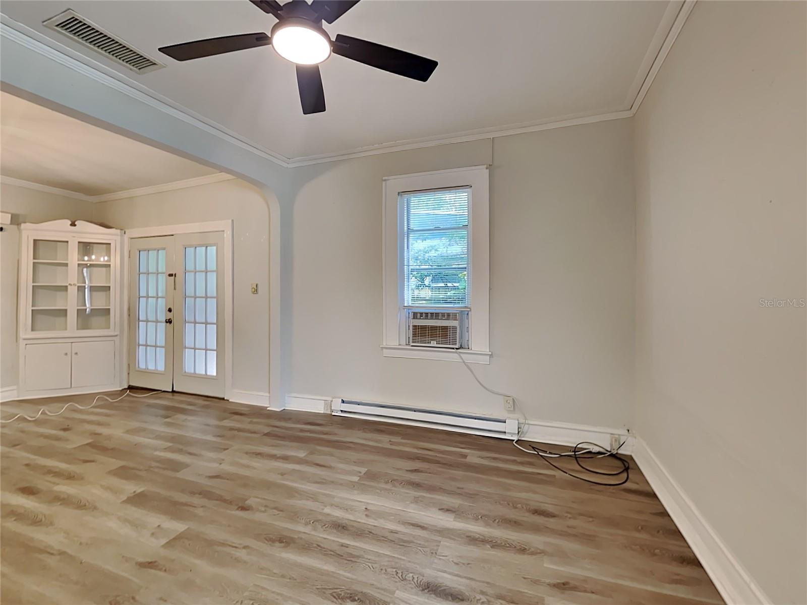 HUGHEY HEIGHTS - Residential Lease