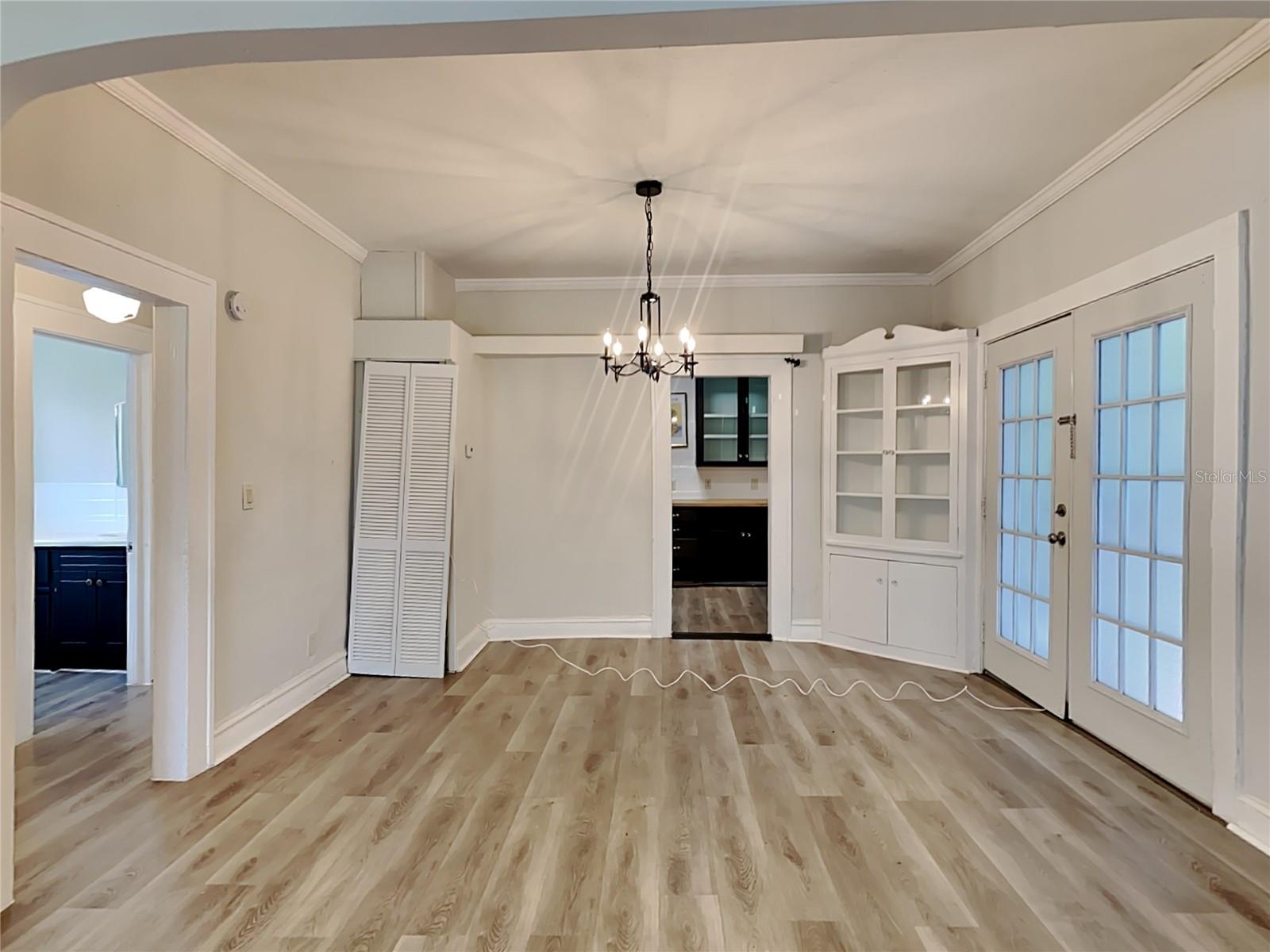 HUGHEY HEIGHTS - Residential Lease