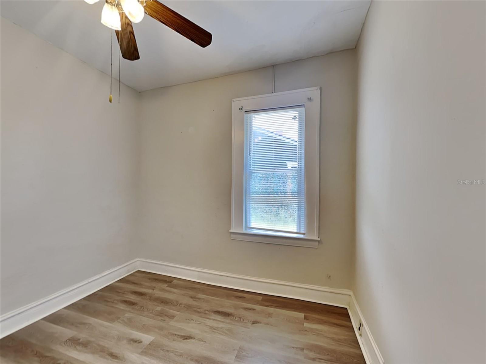 HUGHEY HEIGHTS - Residential Lease