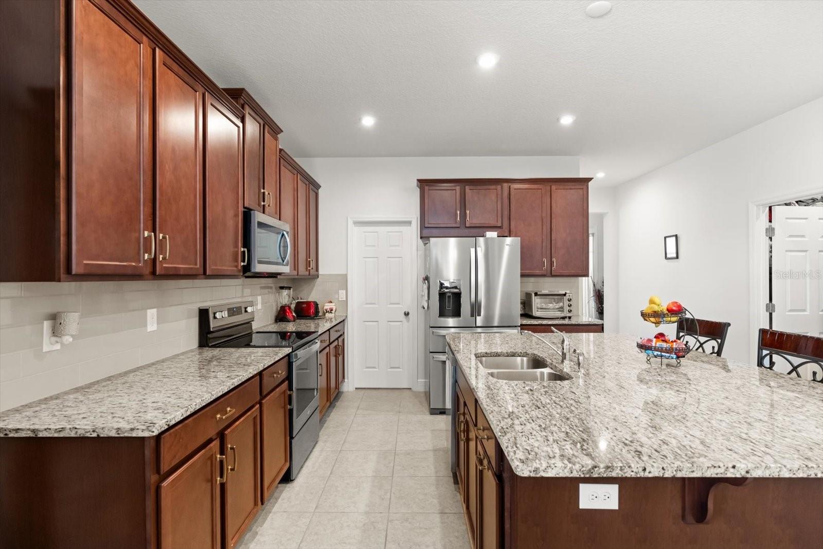 TAPESTRY PH 5 - Residential