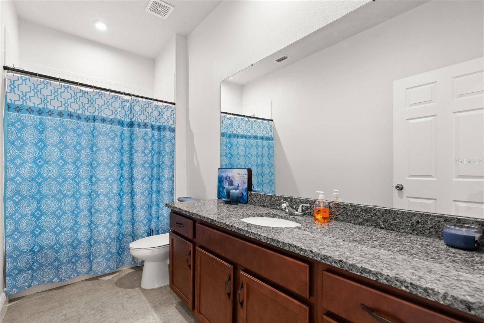 TAPESTRY PH 5 - Residential