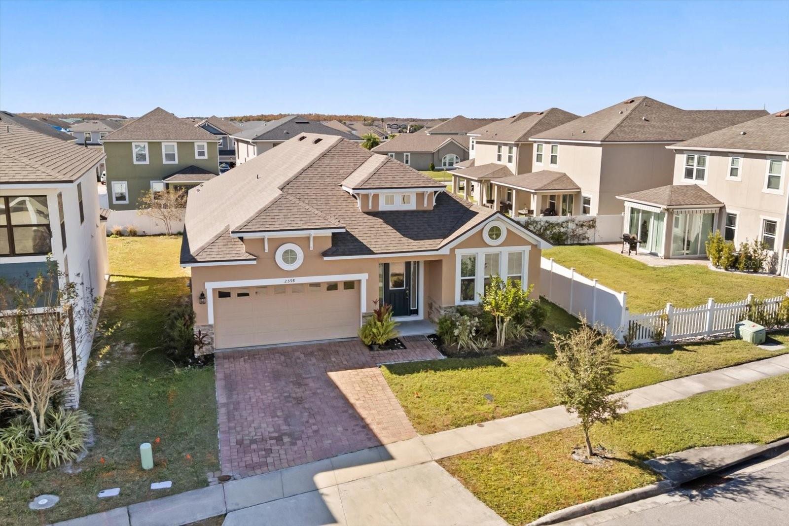 TAPESTRY PH 5 - Residential