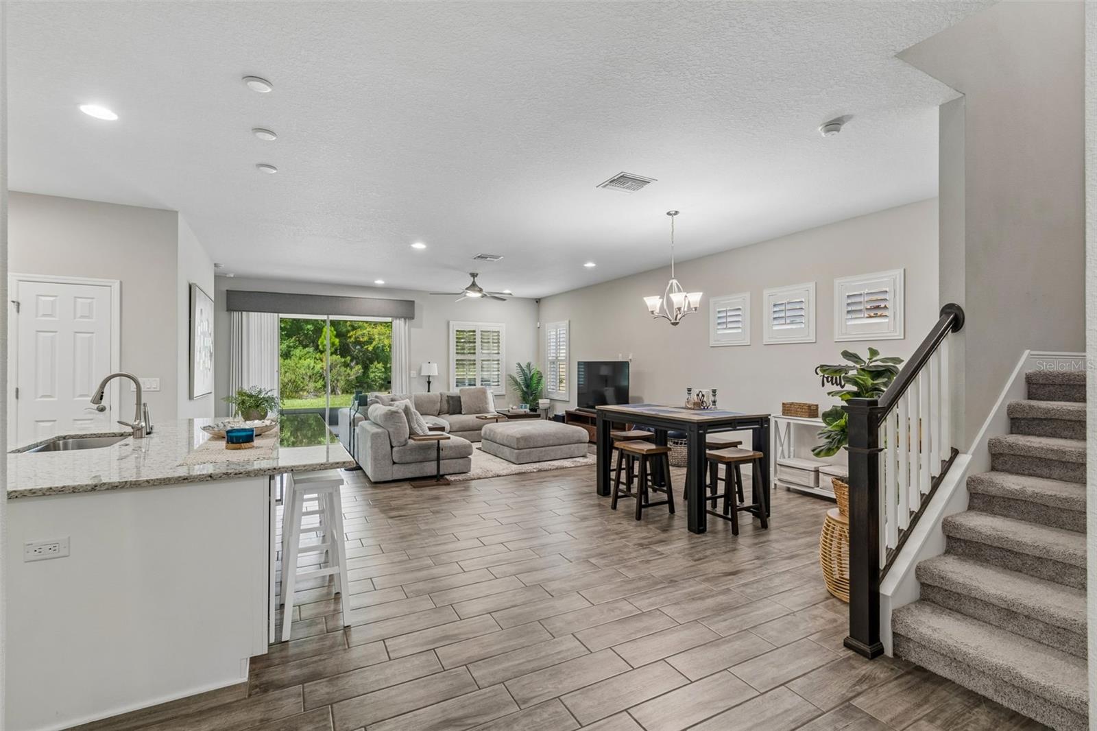 3834 BALCONY BREEZE DRIVE