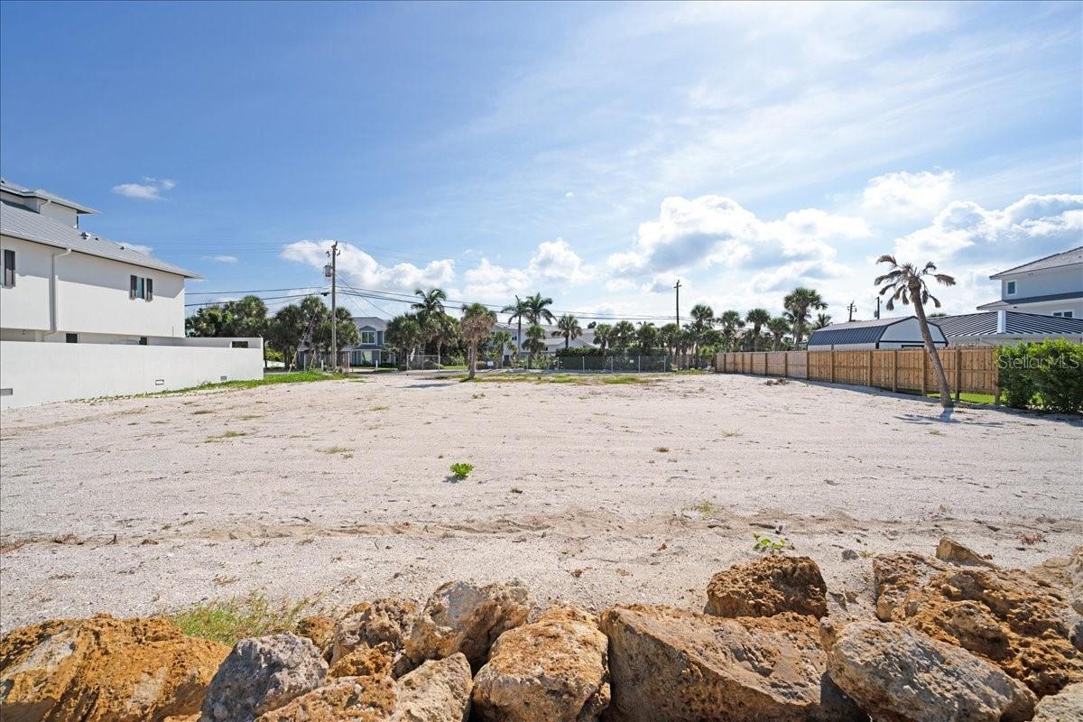 ACREAGE & UNREC - Land