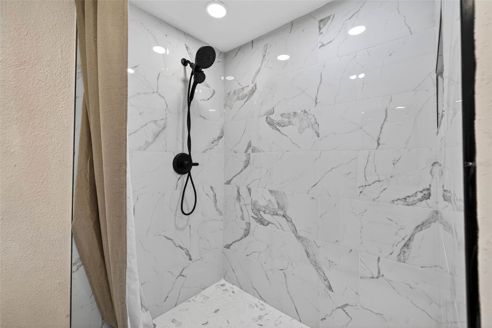 CORSONS SUB - Residential