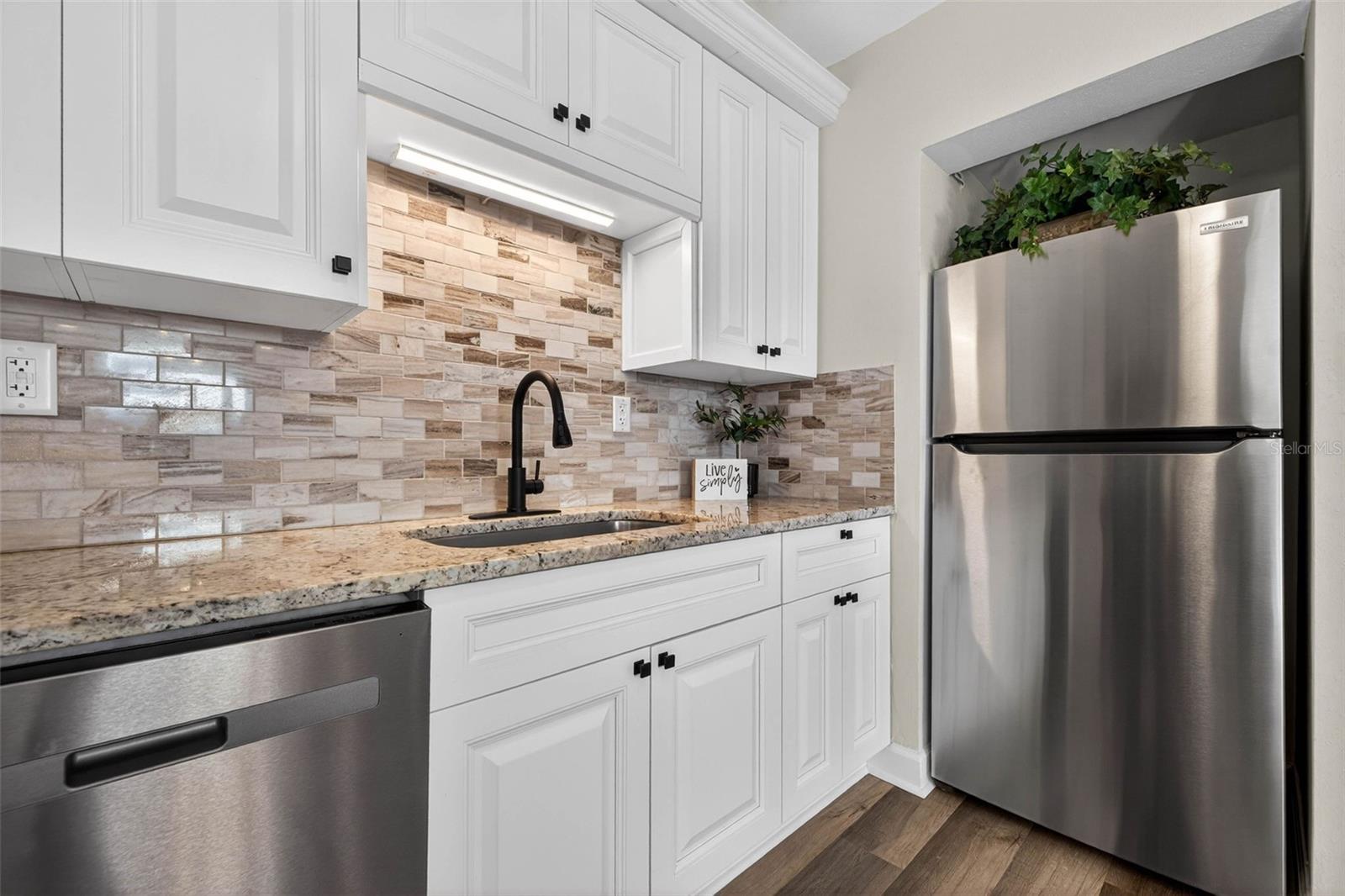 CORSONS SUB - Residential