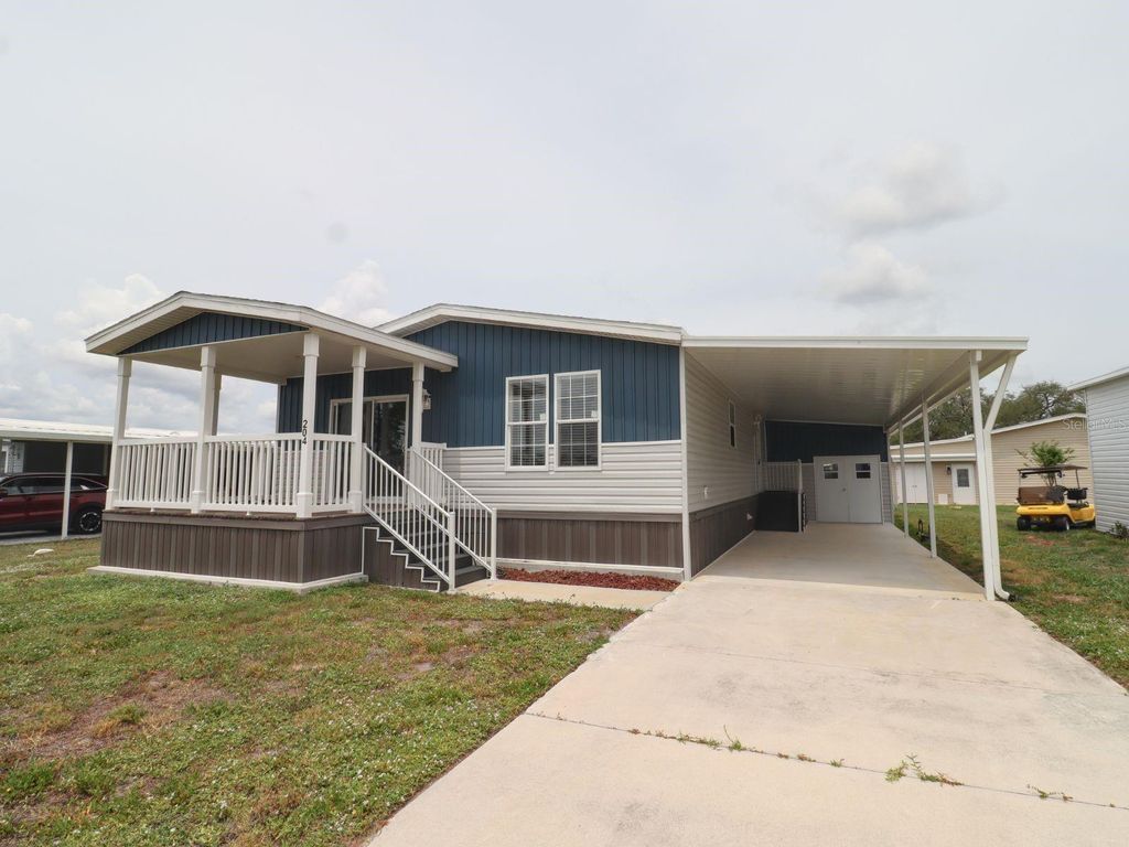 Photo of 204 El Prado Ave, North Port, FL 34287 (MLS # S5152071)