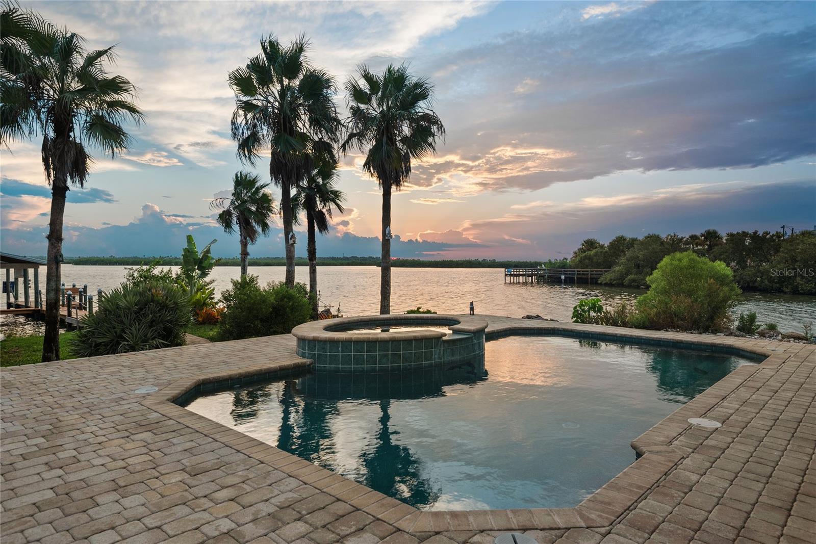 BETHUNE VOLUSIA BEACH - Residential