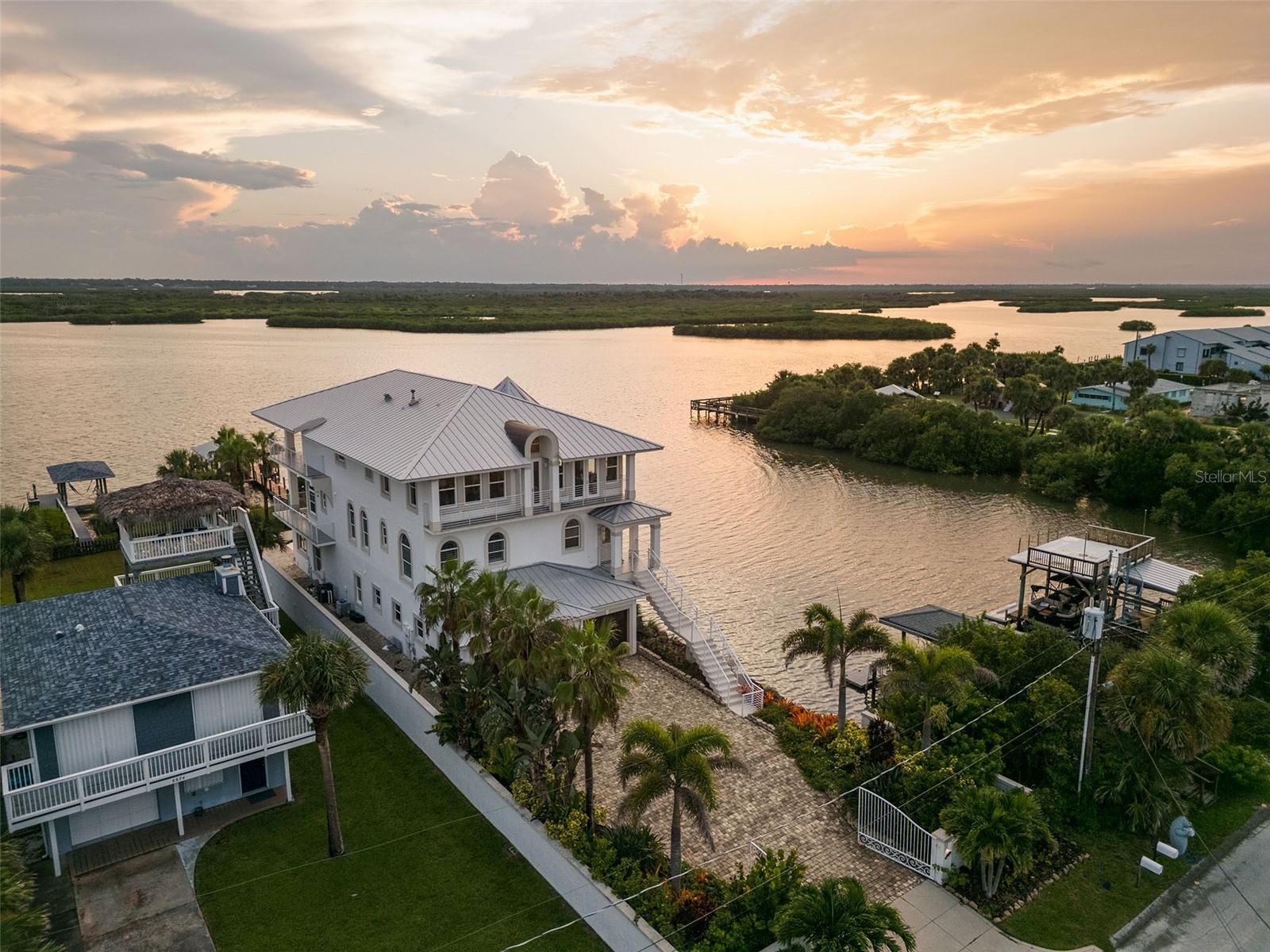 BETHUNE VOLUSIA BEACH - Residential