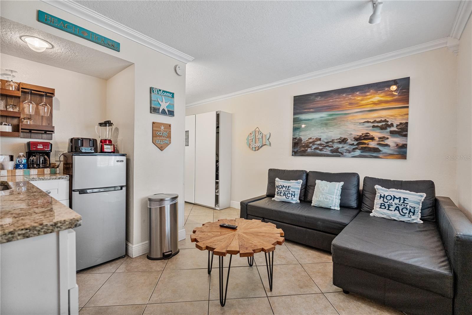 445 S GULFVIEW BOULEVARD 325