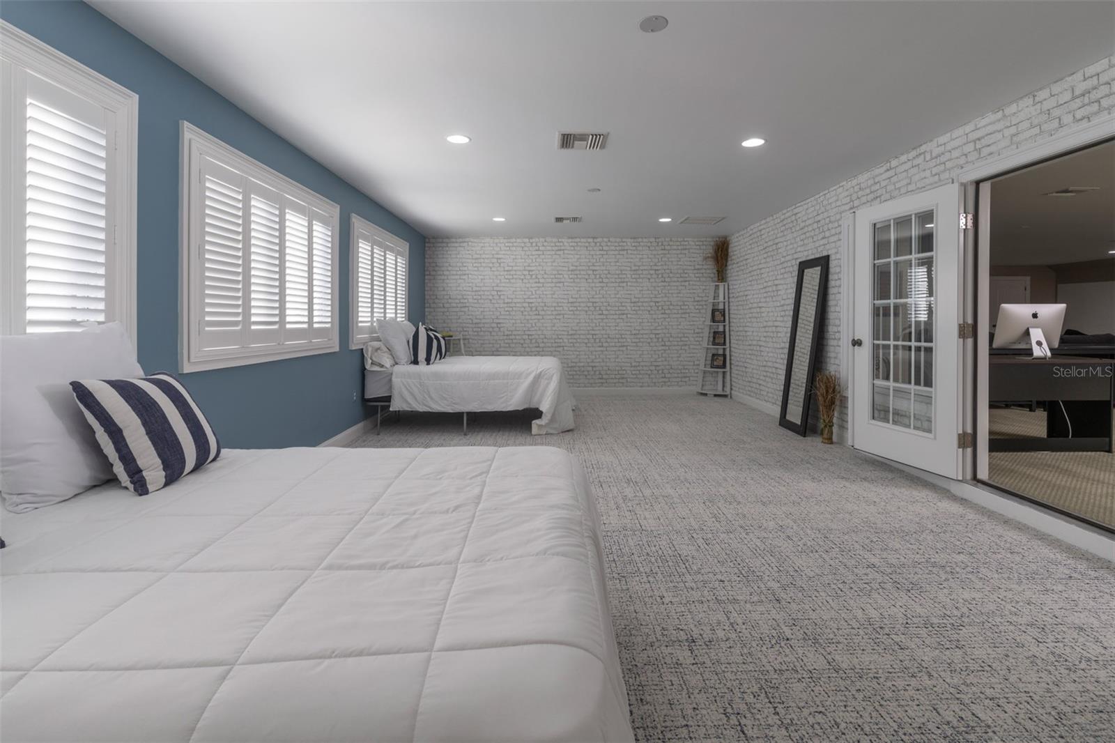 FLORIDA FRUIT BELT SALES CO 1 - Residential