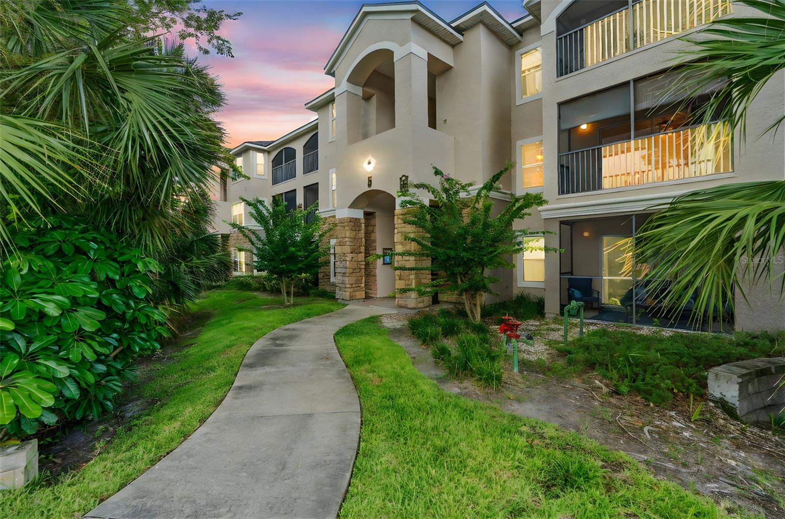 Welcome to your new home at Villaggio on the Lakes Condominium! This spacious, clean, well maintained unit is a 2 bd/2bth. 1006 sf, split floorplan, guest bedroom has guest bathroom access through separate entrance. Kitchen is equipped with all appliances to include washer/dryer, pantry and a breakfast bar. The living room has a screened in balcony great for natural light and fresh air, and you also have the convenience of valet trash. Community amenities include Rec Center, Pool Room, Pool, Jacuzzi and car wash. Not to mention all the perks of this location, such as: Dunlawton Sugar Mill Gardens for a peaceful nature walk, also Spruce Creek Park good for fishing. Visit the Pavilion at Port Orange for shopping, dining, and movies. Also Countryside Shopping Center, Dunlawton Square, or Park Place Plaza. For those who love the beach, Daytona Beach is just 18 min away. Don't wait to secure this gem,