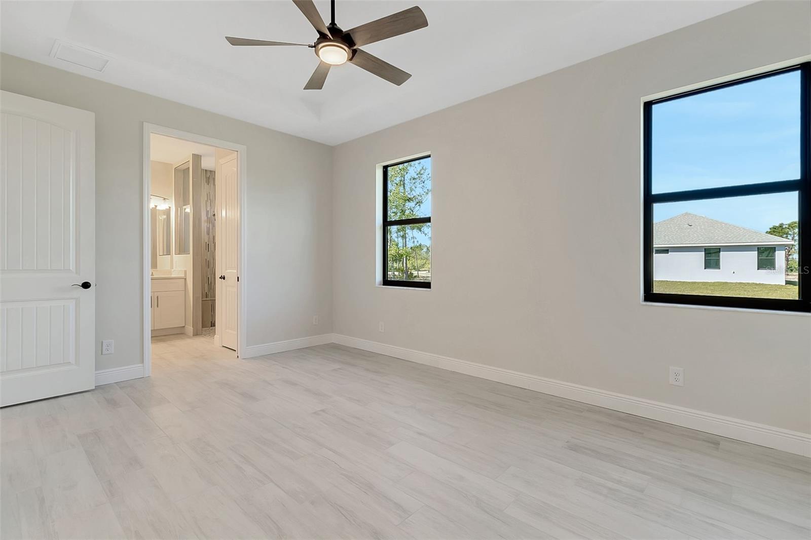 CHARLOTTE RANCHETTES - Residential