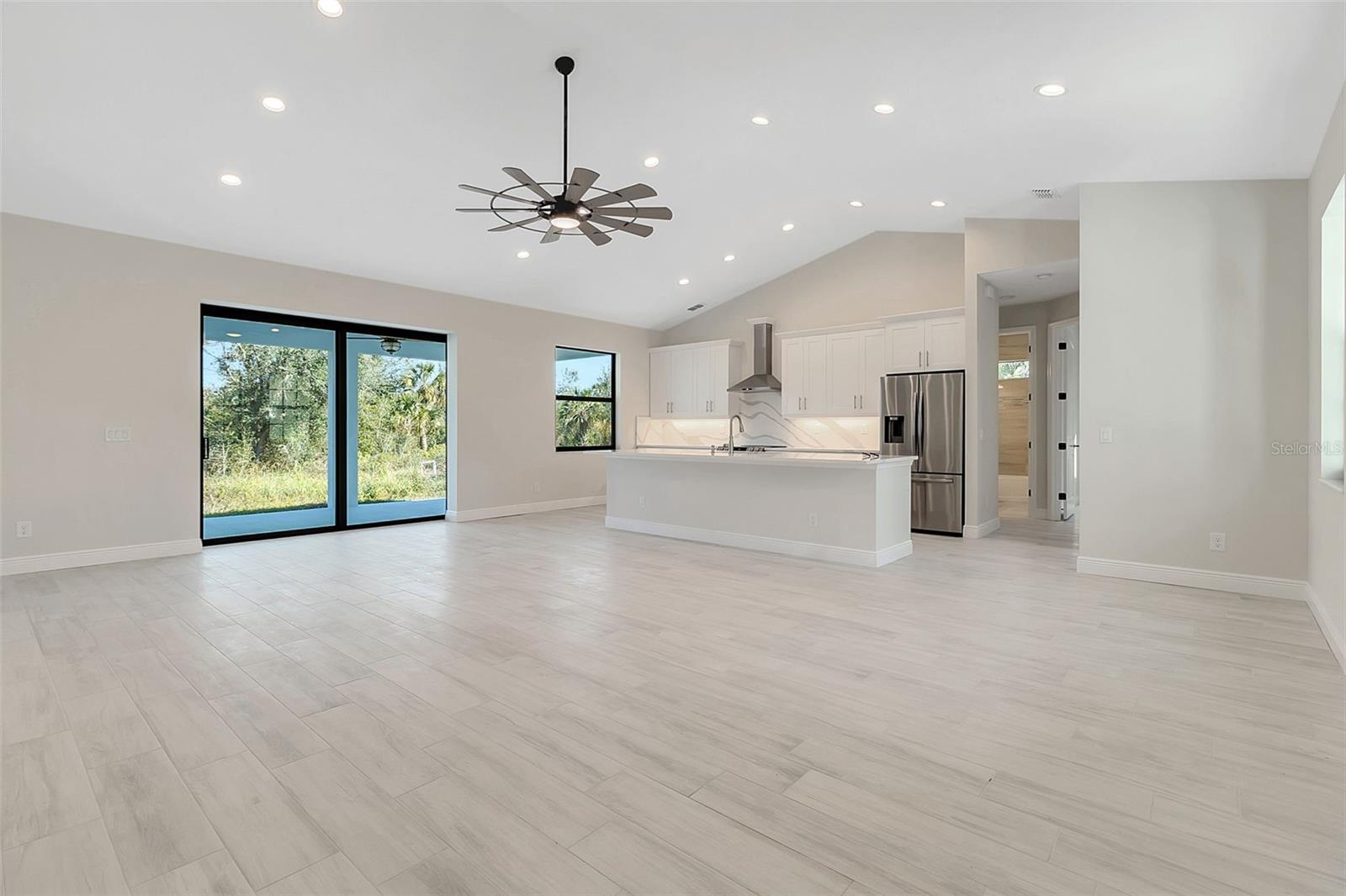 CHARLOTTE RANCHETTES - Residential