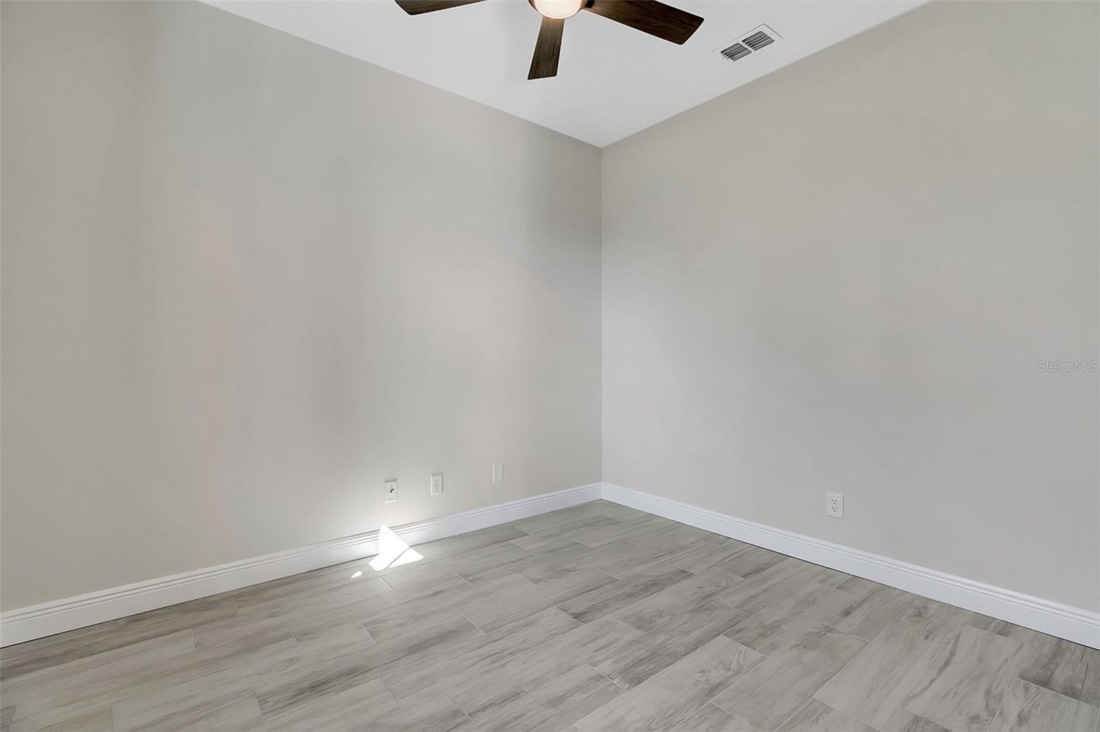 CHARLOTTE RANCHETTES - Residential