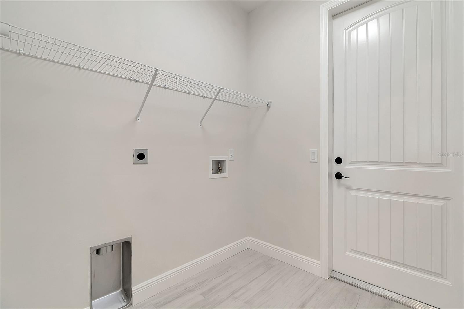 CHARLOTTE RANCHETTES - Residential