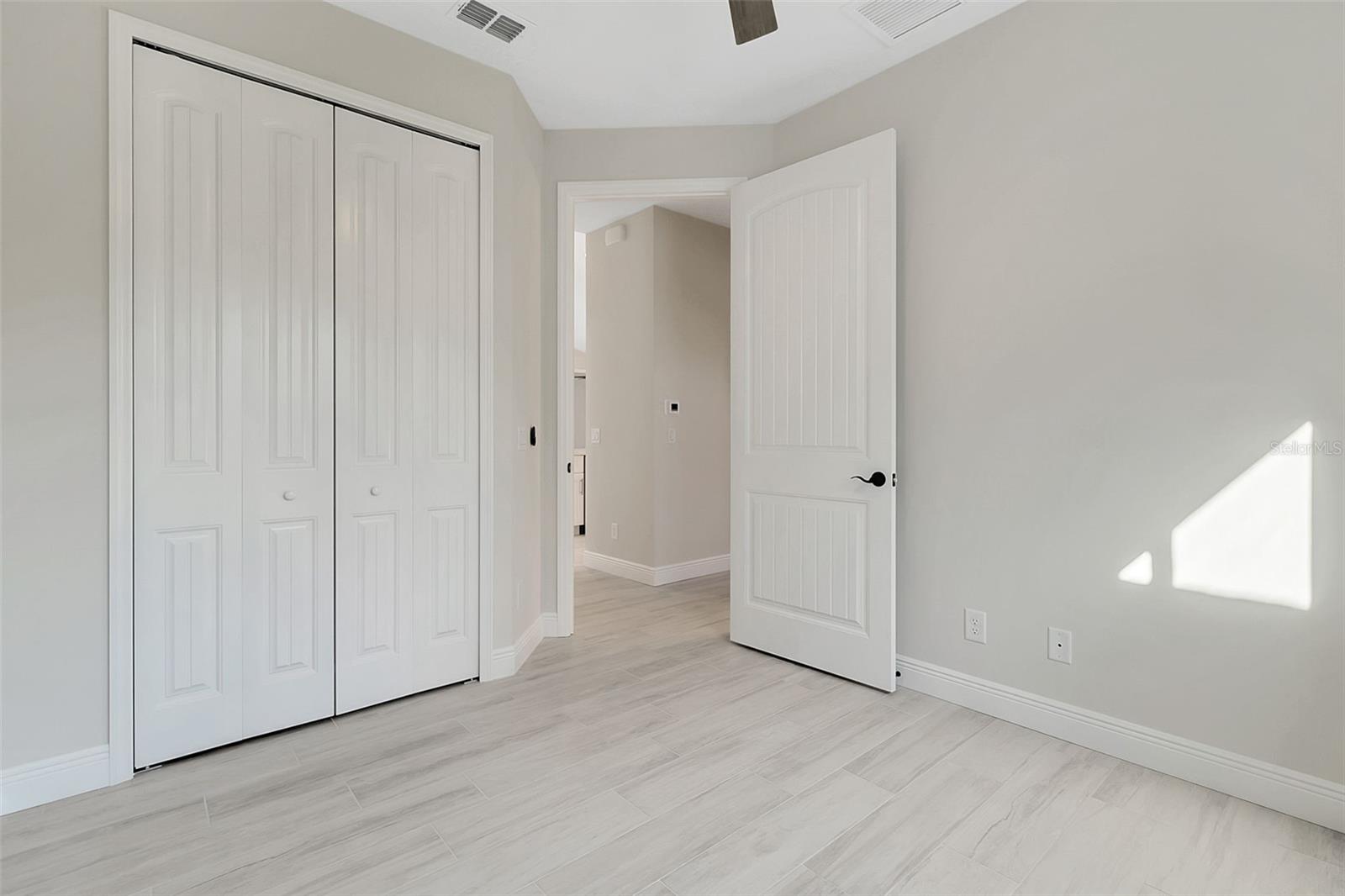 CHARLOTTE RANCHETTES - Residential