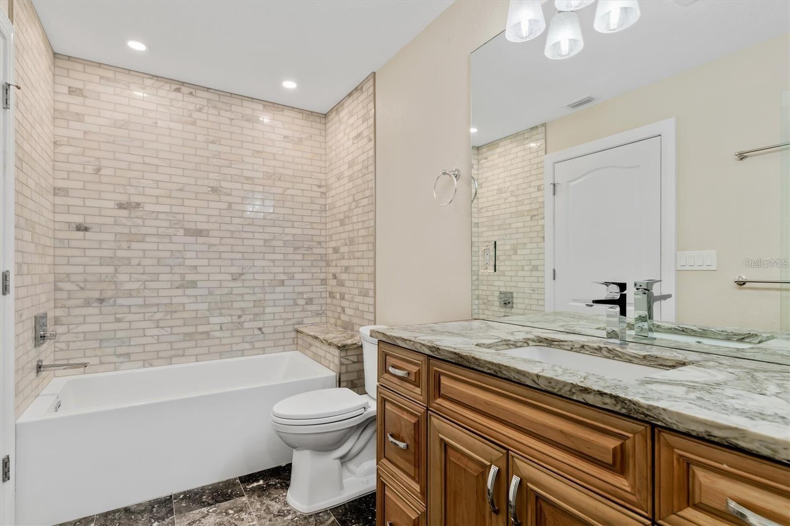 PUNTA FORDA ISLES SEC 12 - Residential