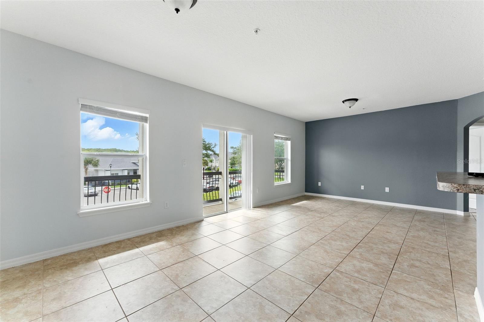 CARTER GLEN - Residential Lease