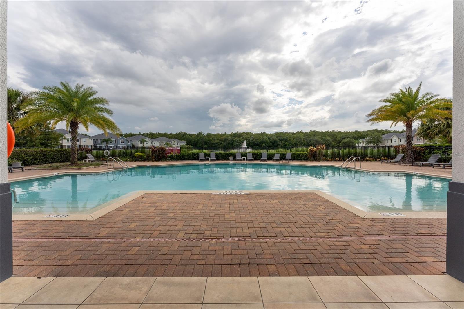 CARTER GLEN - Residential Lease