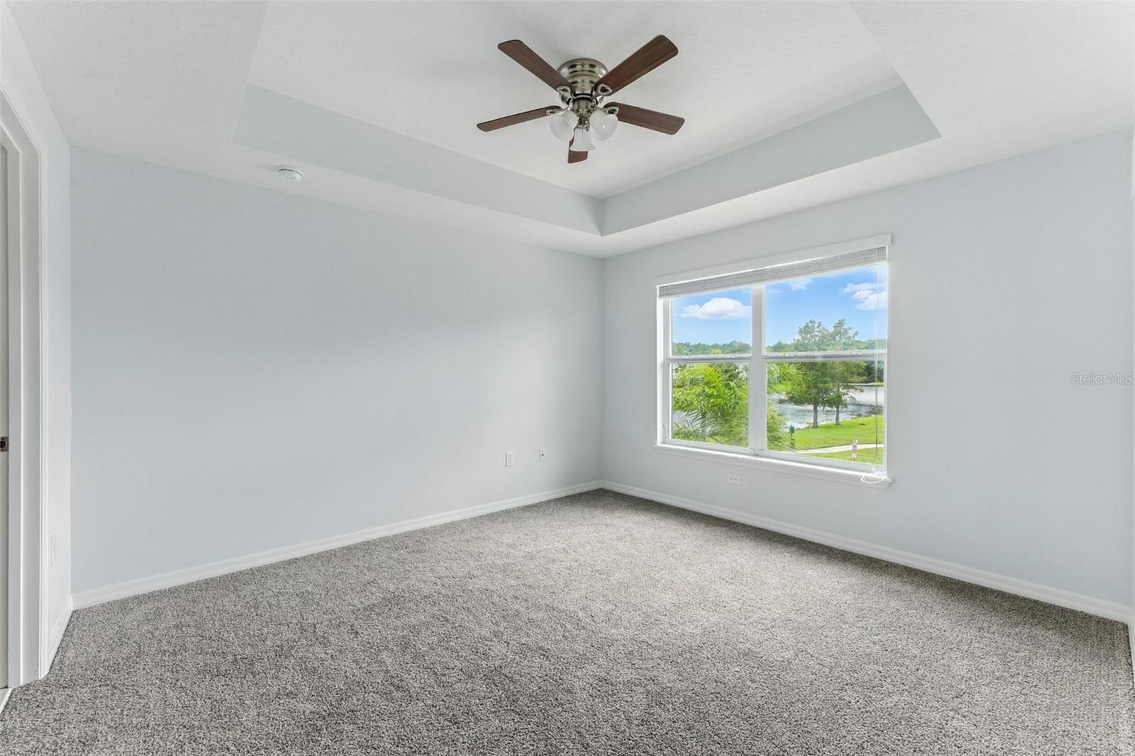 CARTER GLEN - Residential Lease