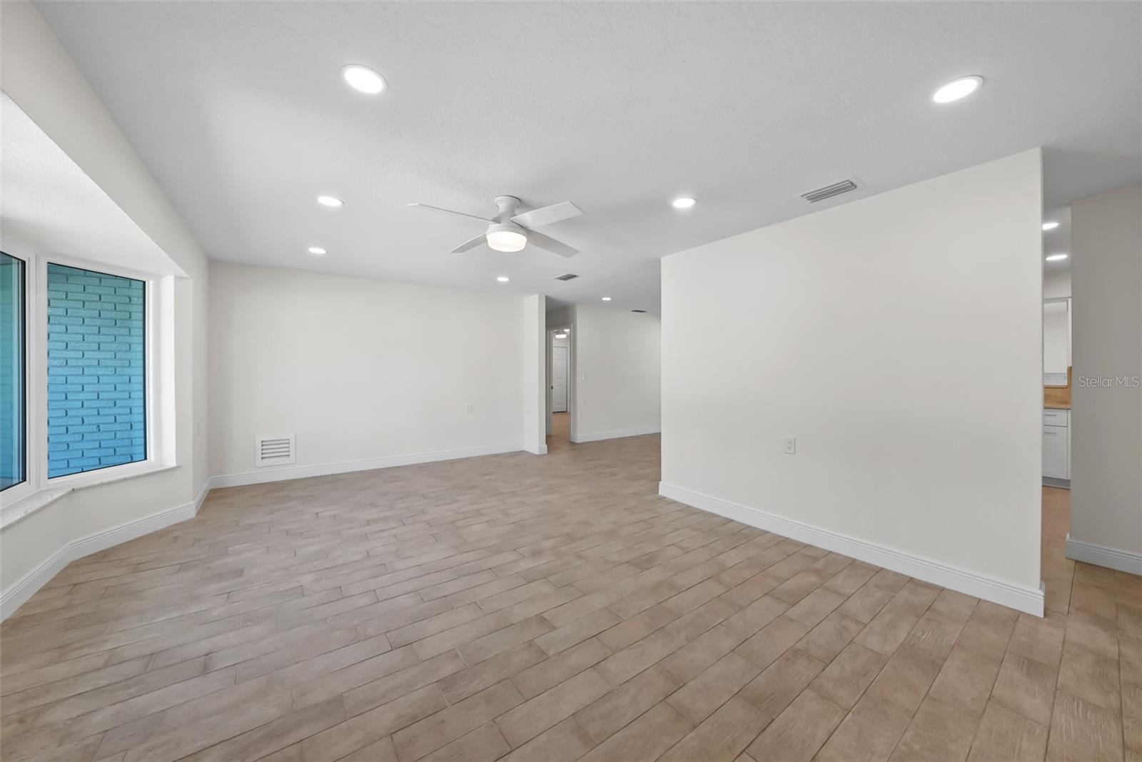 RIDGEWOOD - Residential