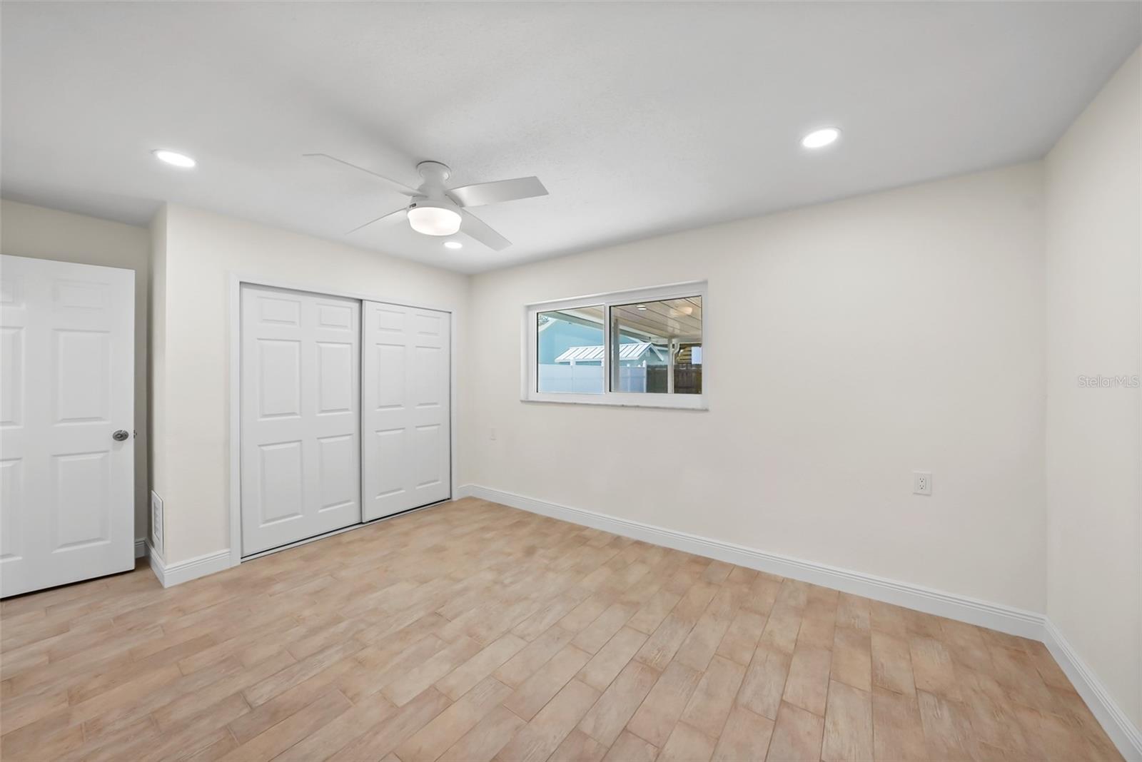 RIDGEWOOD - Residential