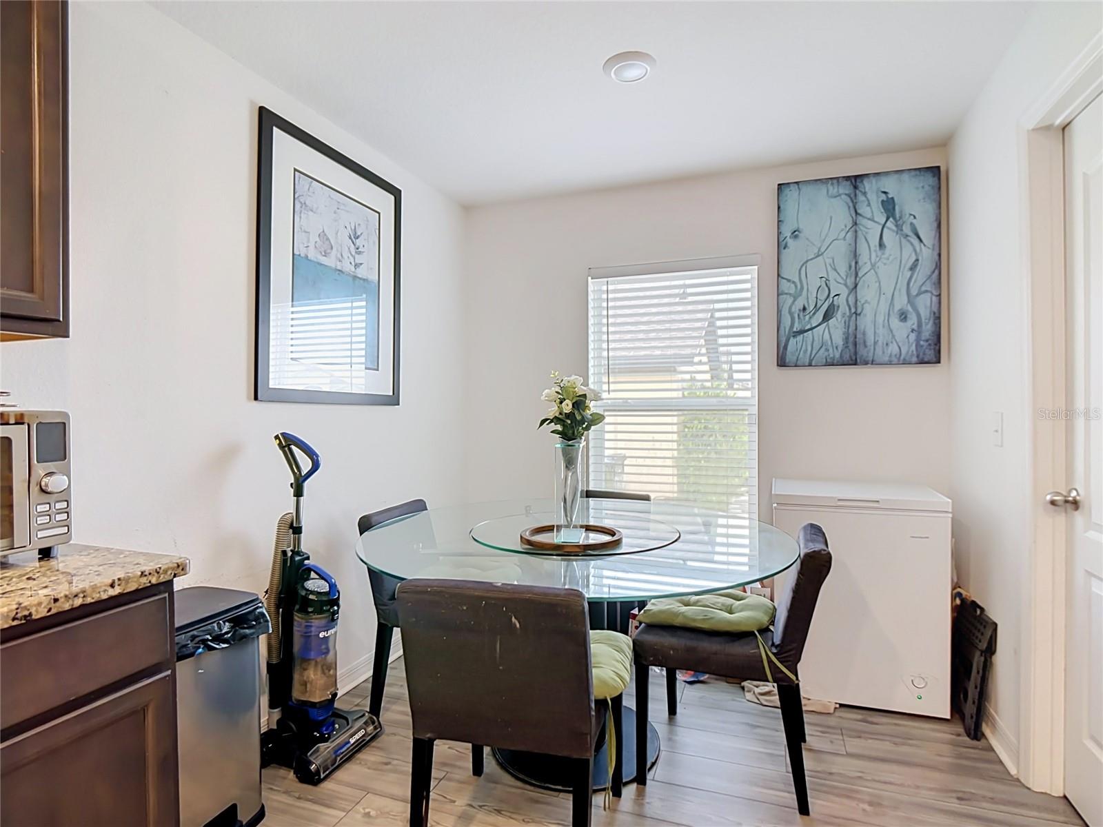 1741 CANAAN LOOP